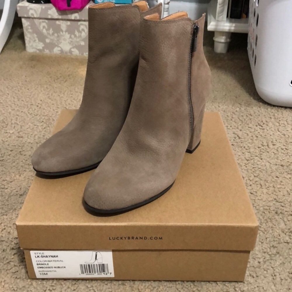 Lucky Brand boots